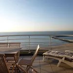 El Mirador Penthouse Paris Apartament *